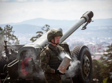 Центр «ВОИН» в Бурятии принял участие в торжественном полуденном выстреле в честь Дня России