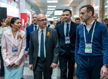 Директор Центра «ВОИН» закрыл финальную смену «Время юных героев» в Калмыкии