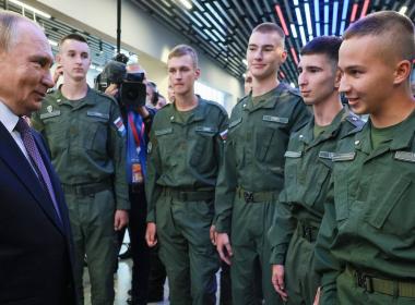 Президент России Владимир Путин поддержал идею открытия филиалов Центра «ВОИН» в каждом регионе страны