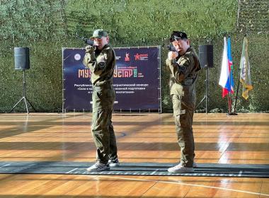 Директор Центра «ВОИН» наградил победителей конкурса «Сила в единстве» в Якутии